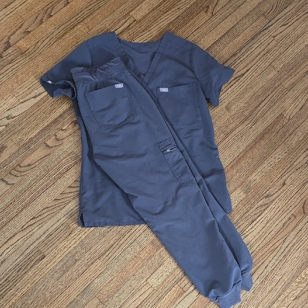 Gray Scrub Set